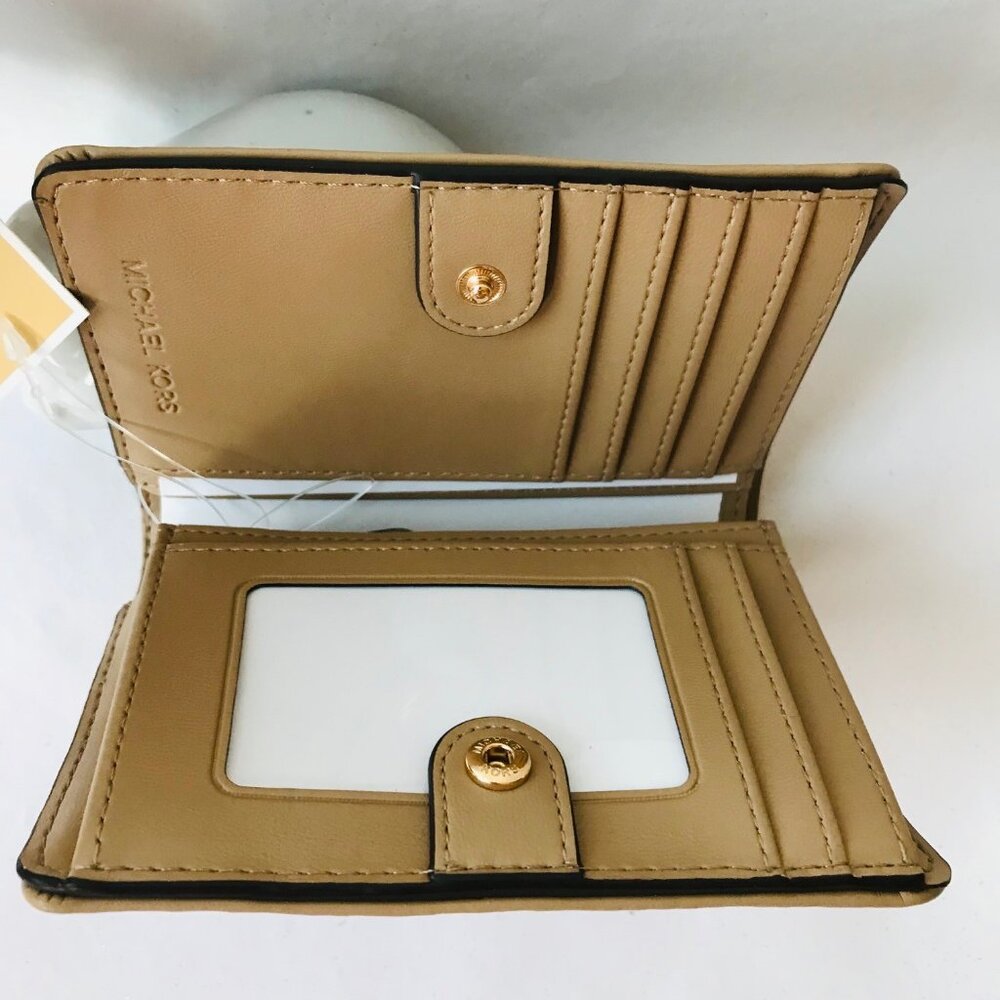 MICHAEL KORS JET SET MD Slim Wallet Camel  MK LOGO ID window  Zip Coin Pocket - Picture 4 of 9